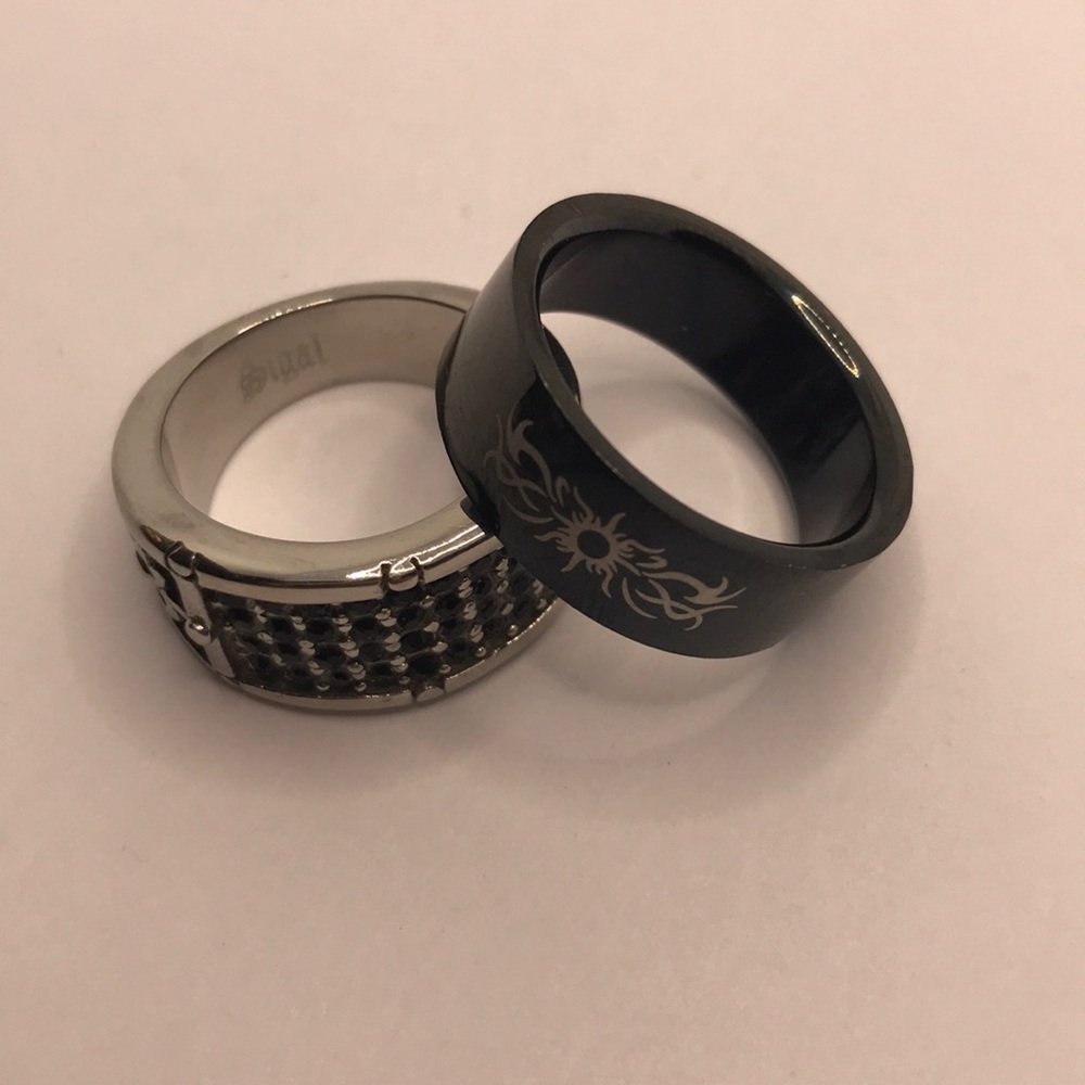 Midnight Black Rings Set!!